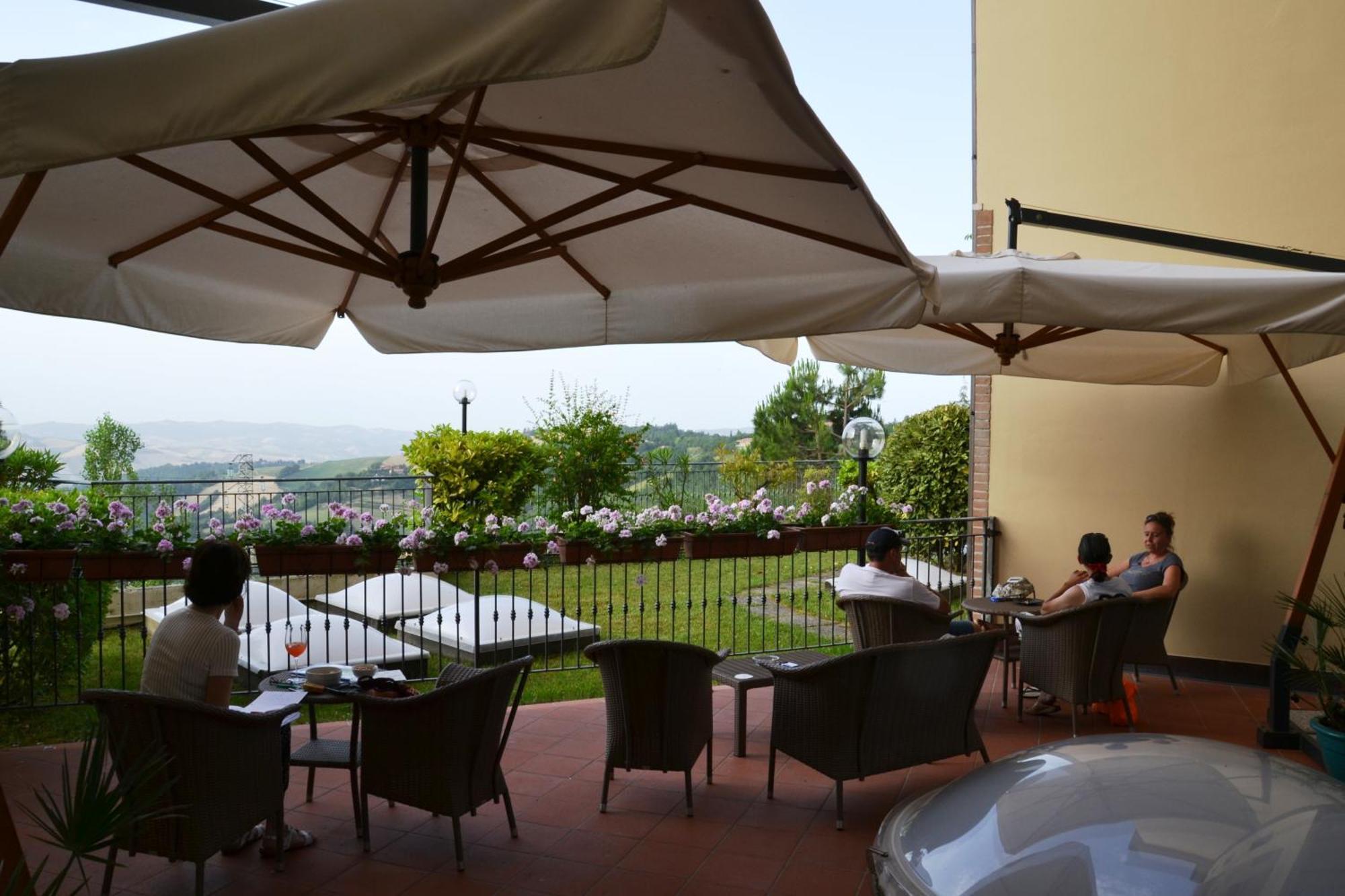 Hotel Mamiani & Relaxing Spa Urbino Kültér fotó
